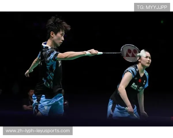 羽毛球汤尤杯 照片